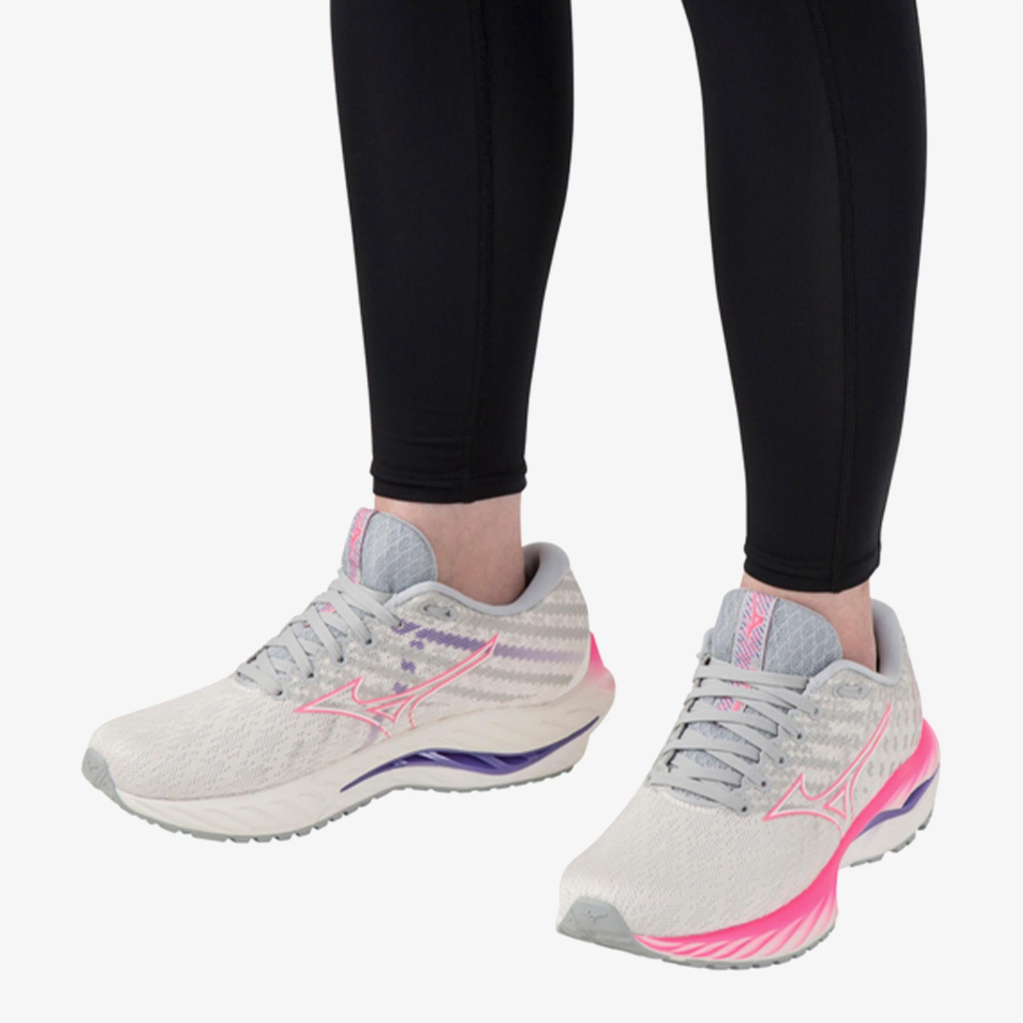 Mizuno Wave Inspire 19 Kadın Beyaz Koşu Ayakkabısı