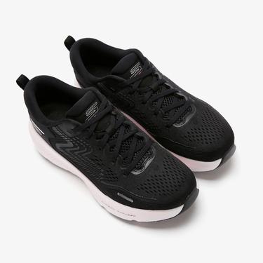  Skechers Go Run Max Road 6 Kadın Siyah Koşu Ayakkabısı