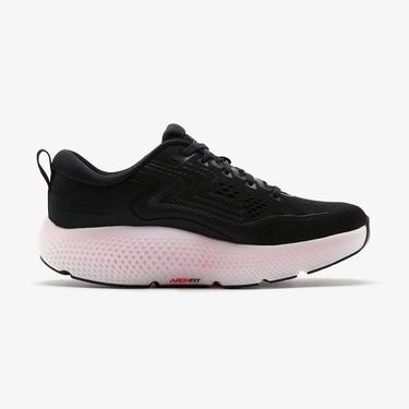  Skechers Go Run Max Road 6 Kadın Siyah Koşu Ayakkabısı