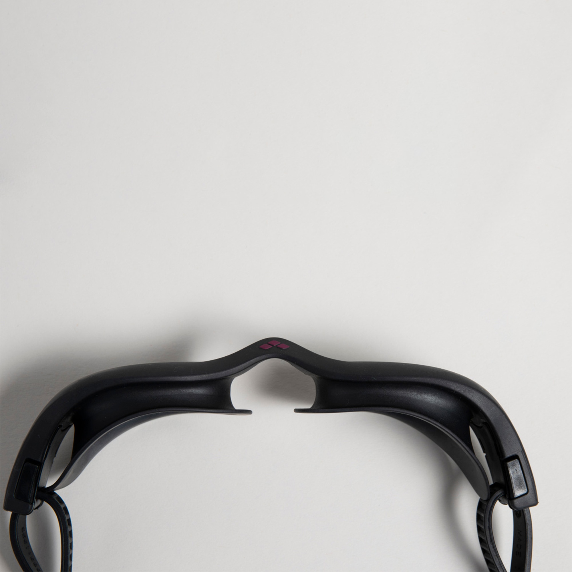 Arena Unisex Siyah Yüzücü Gözlüğü