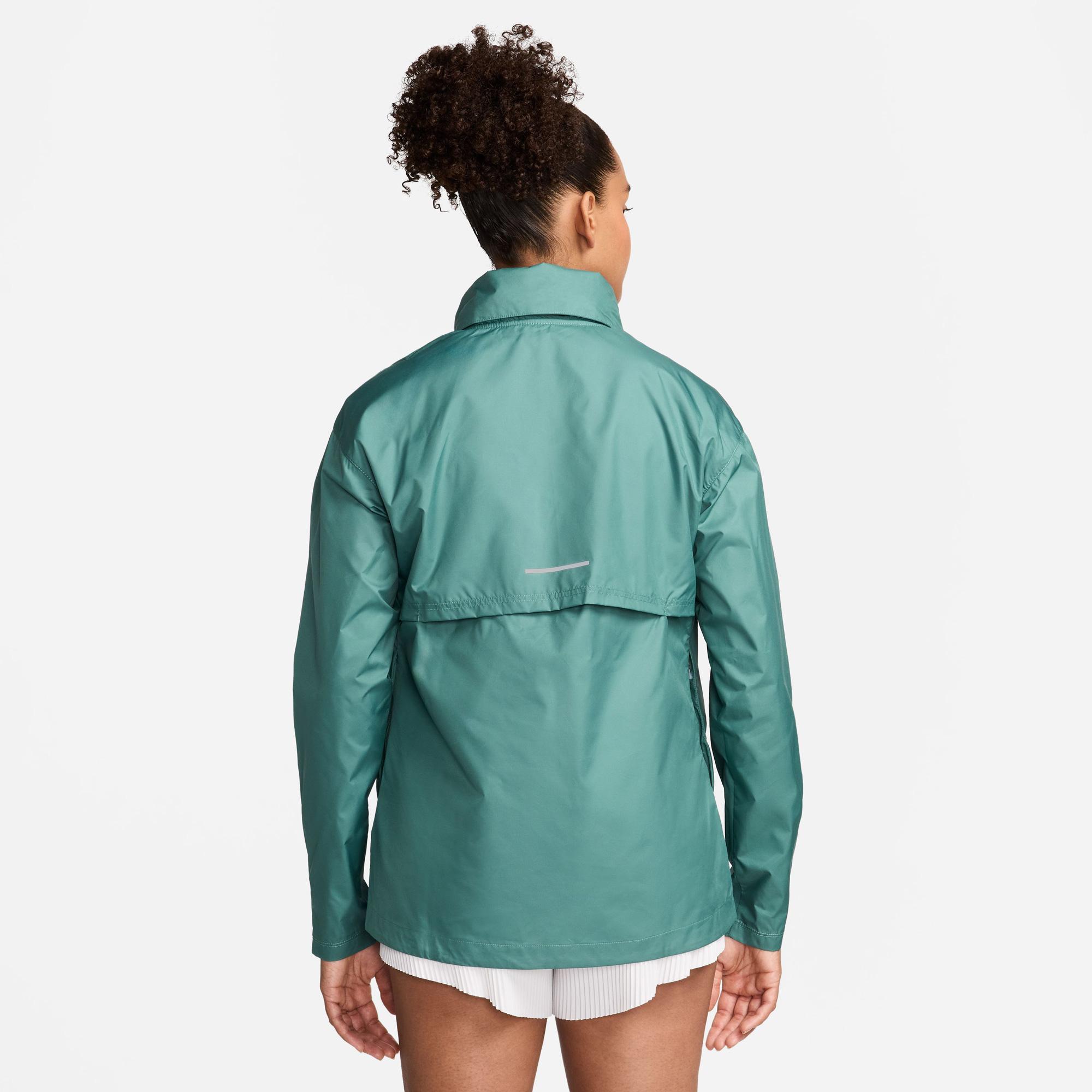 Nike Fast Repel Kadın Yeşil Ceket