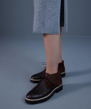  Yırtmaç Detaylı Etek