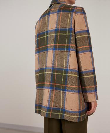  Düğme Detaylı Palto