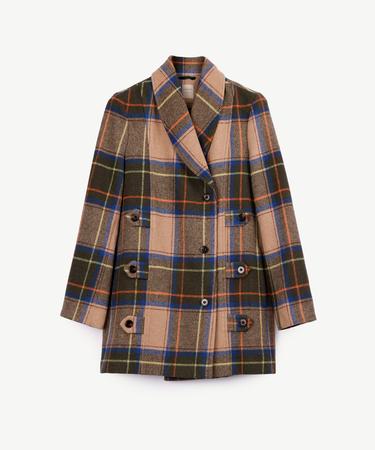  Düğme Detaylı Palto