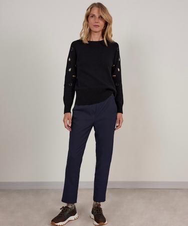  Nakış Detaylı Triko