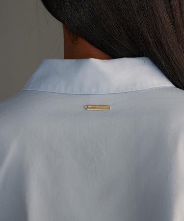  Yaka Detaylı Gömlek