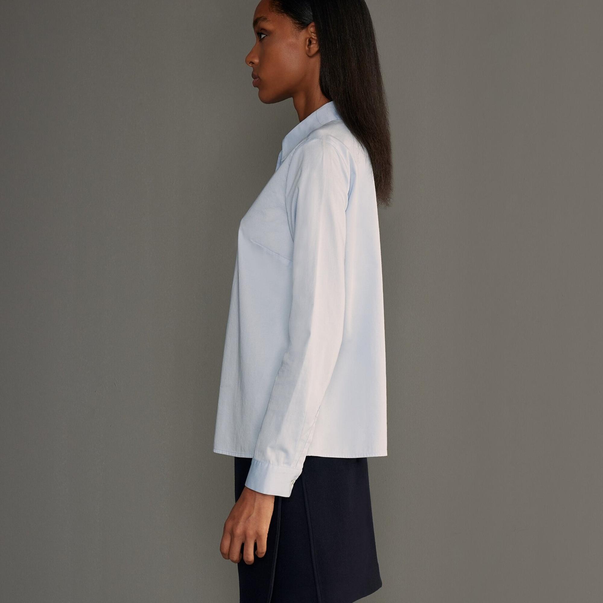 Yaka Detaylı Gömlek