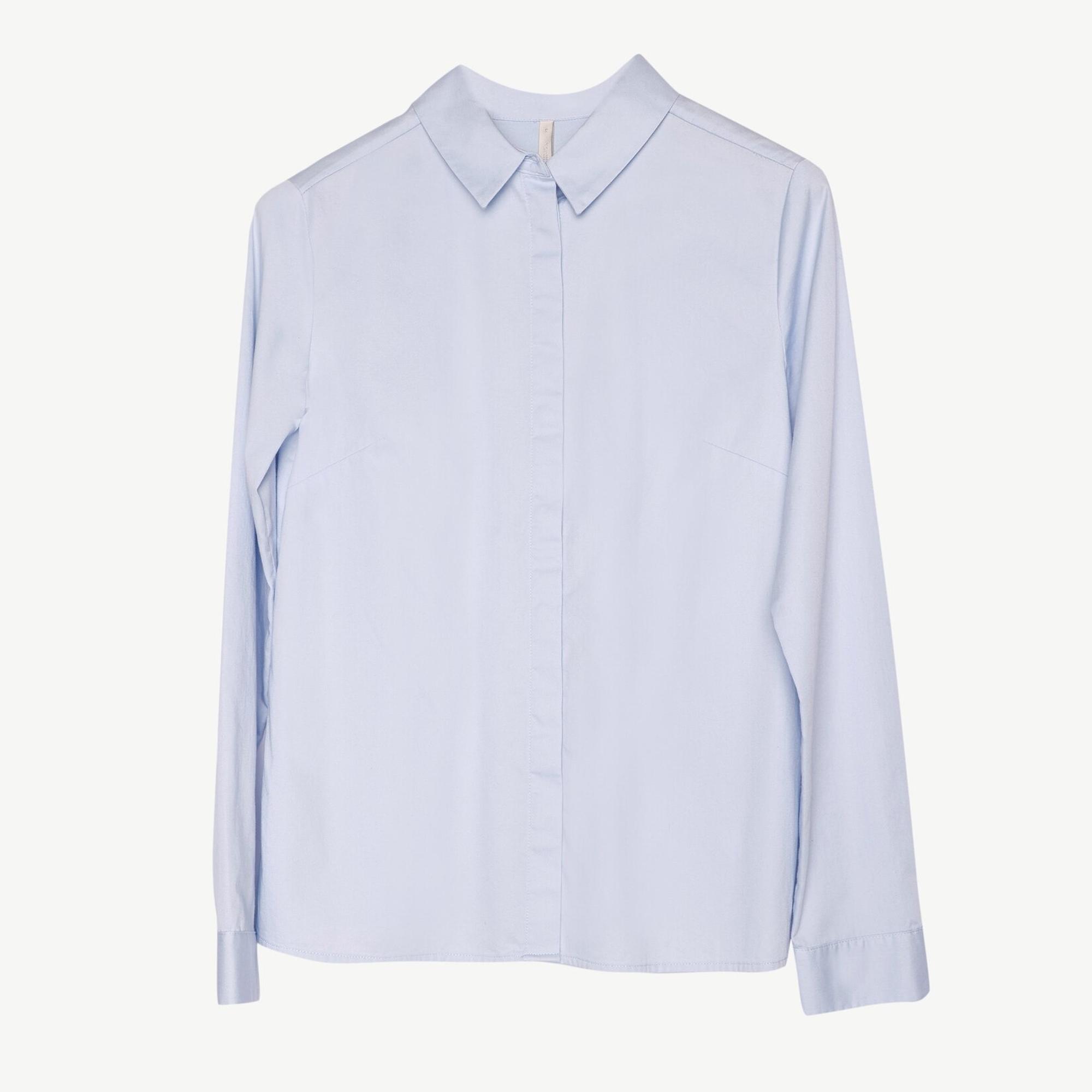 Yaka Detaylı Gömlek