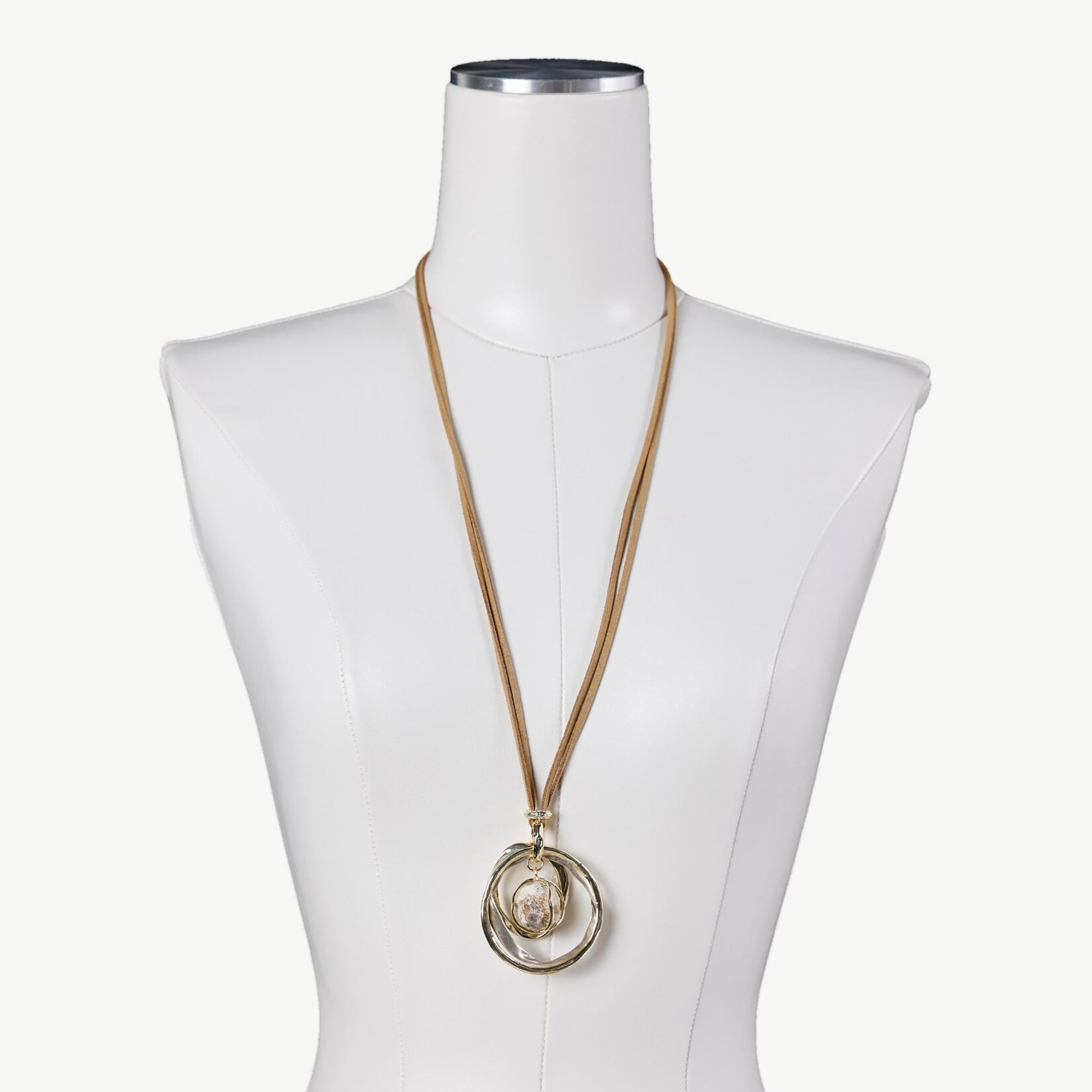 Deri Halka Detaylı Kolye