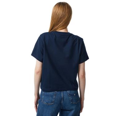  Tommy Jeans Badge Kadın Lacivert T-Shirt