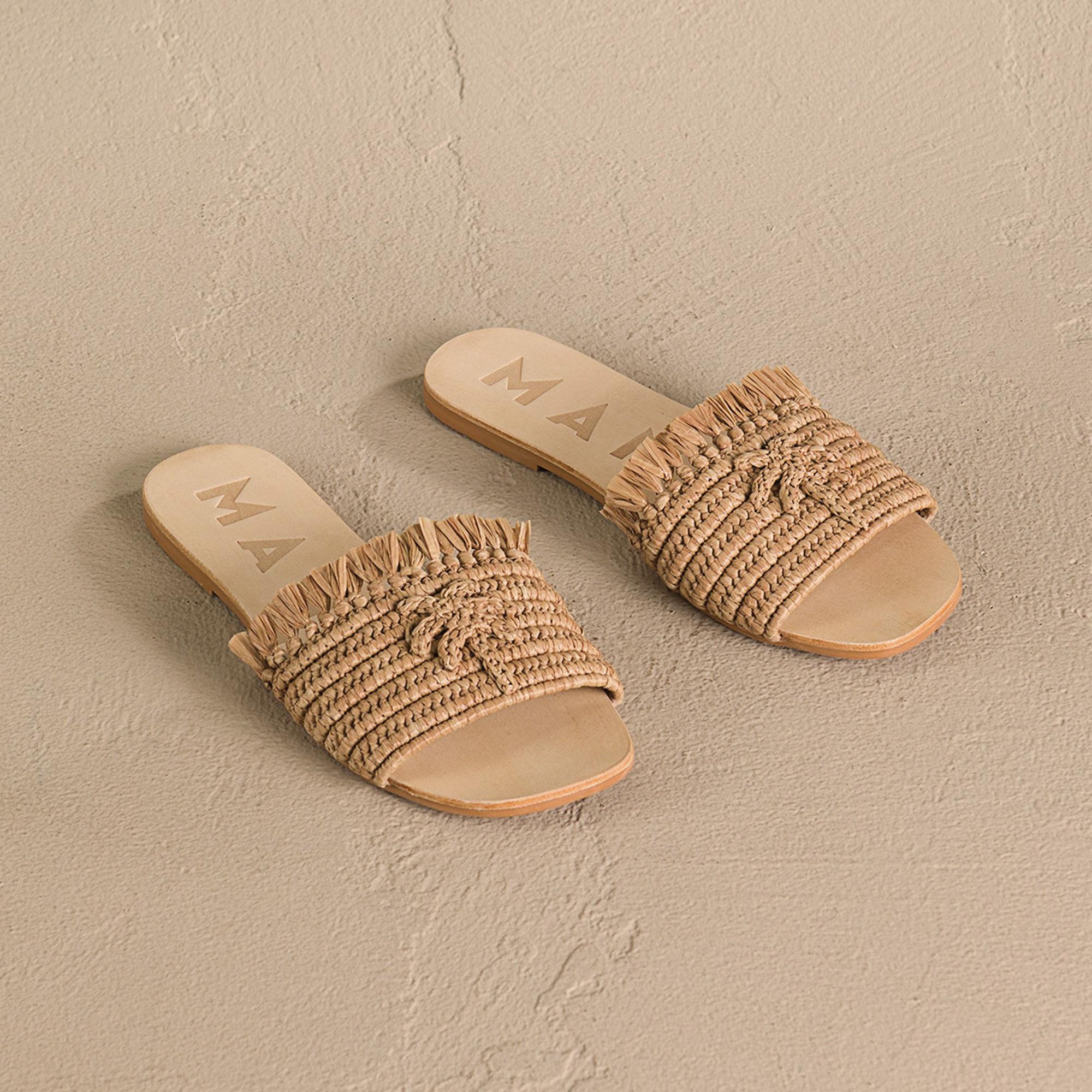 Manebi Kadın Krem Rengi Terlik