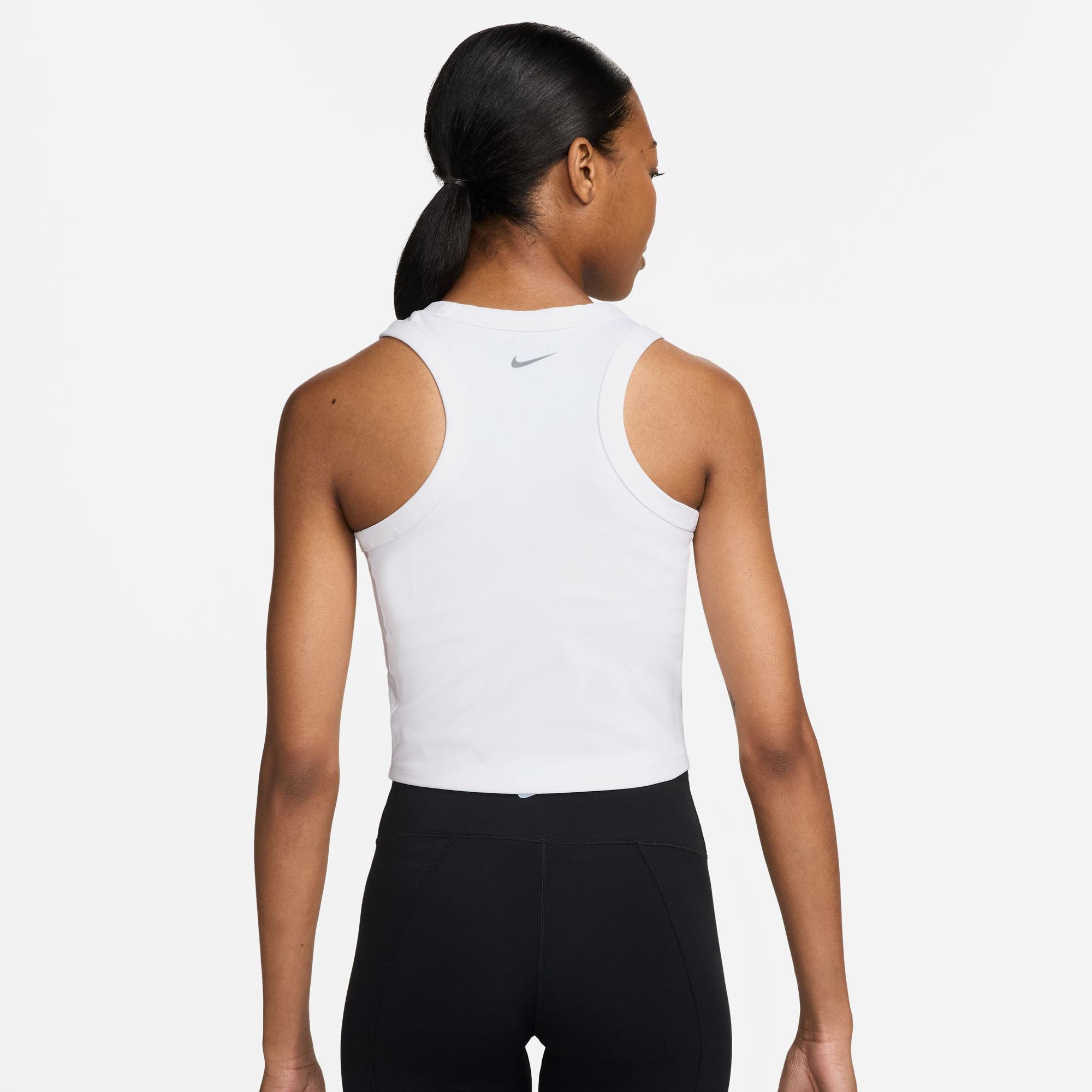 Nike One Fitted Kadın Beyaz Crop T-Shirt