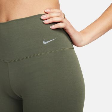  Nike Dri-Fit Zenvy High Rise 20 cm Kadın Haki Bisiklet Şortu