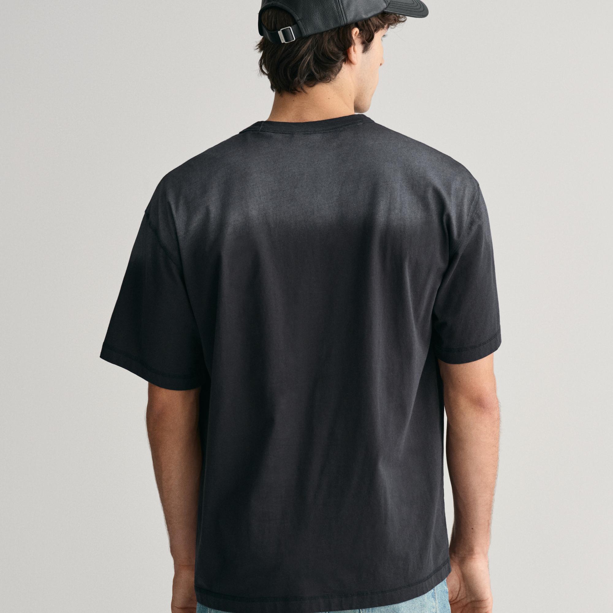 GANT Erkek Siyah Relaxed Fit Bisiklet Yaka Logolu T-shirt