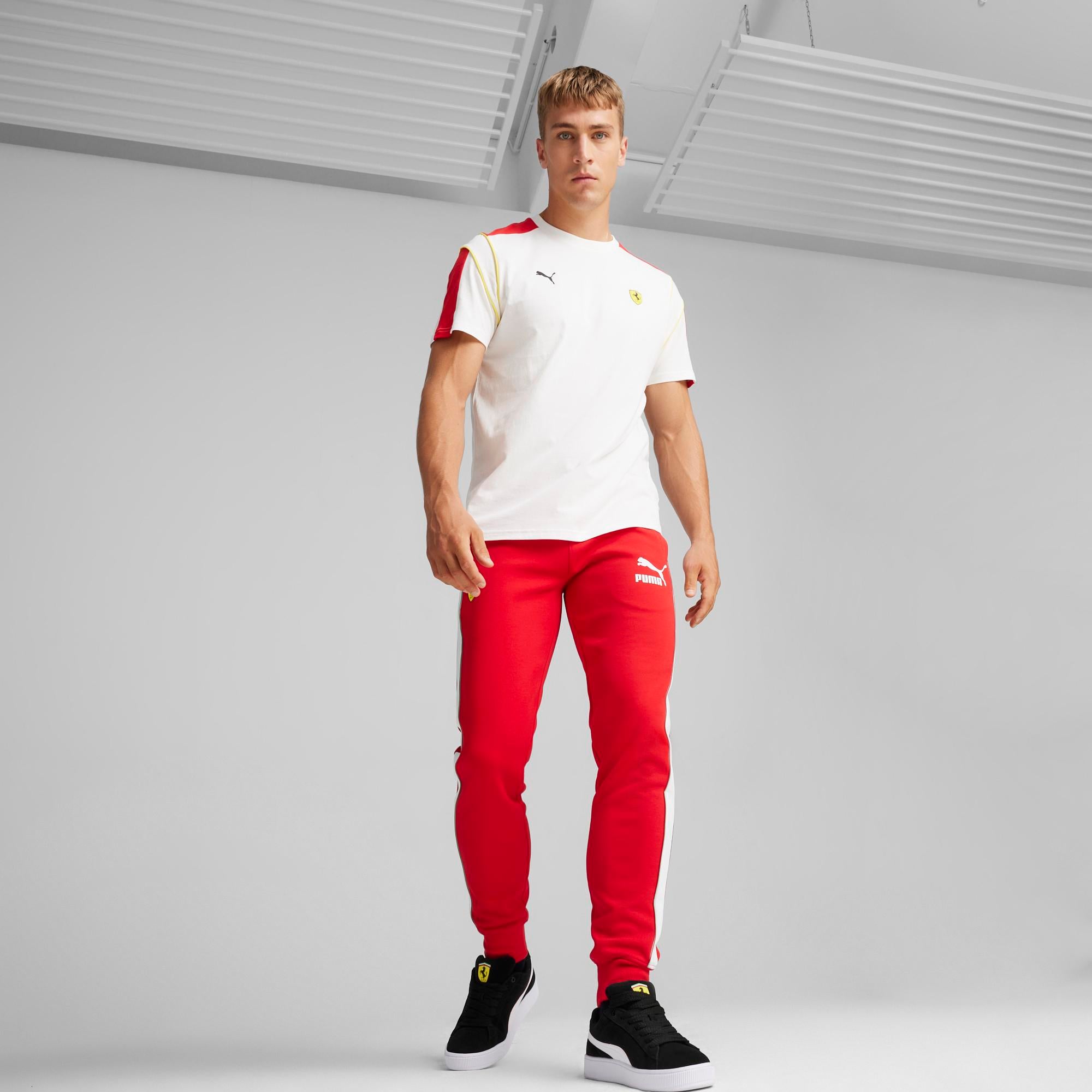  Puma Ferrari Race Iconic T7 Erkek Kırmızı Eşofman Altı