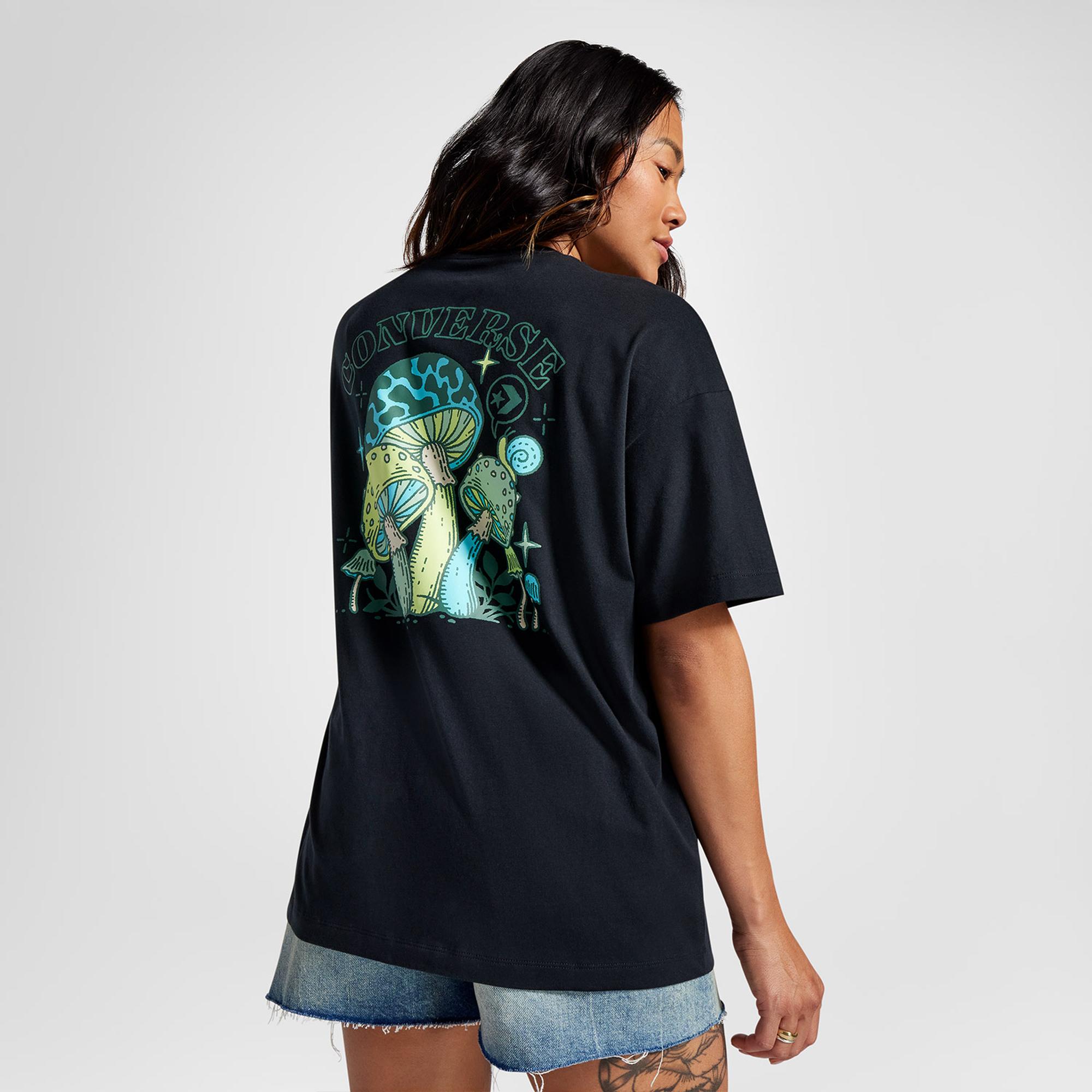 Converse Mushroom Graphic Oversized Fit Kadin Siyah T-Shirt