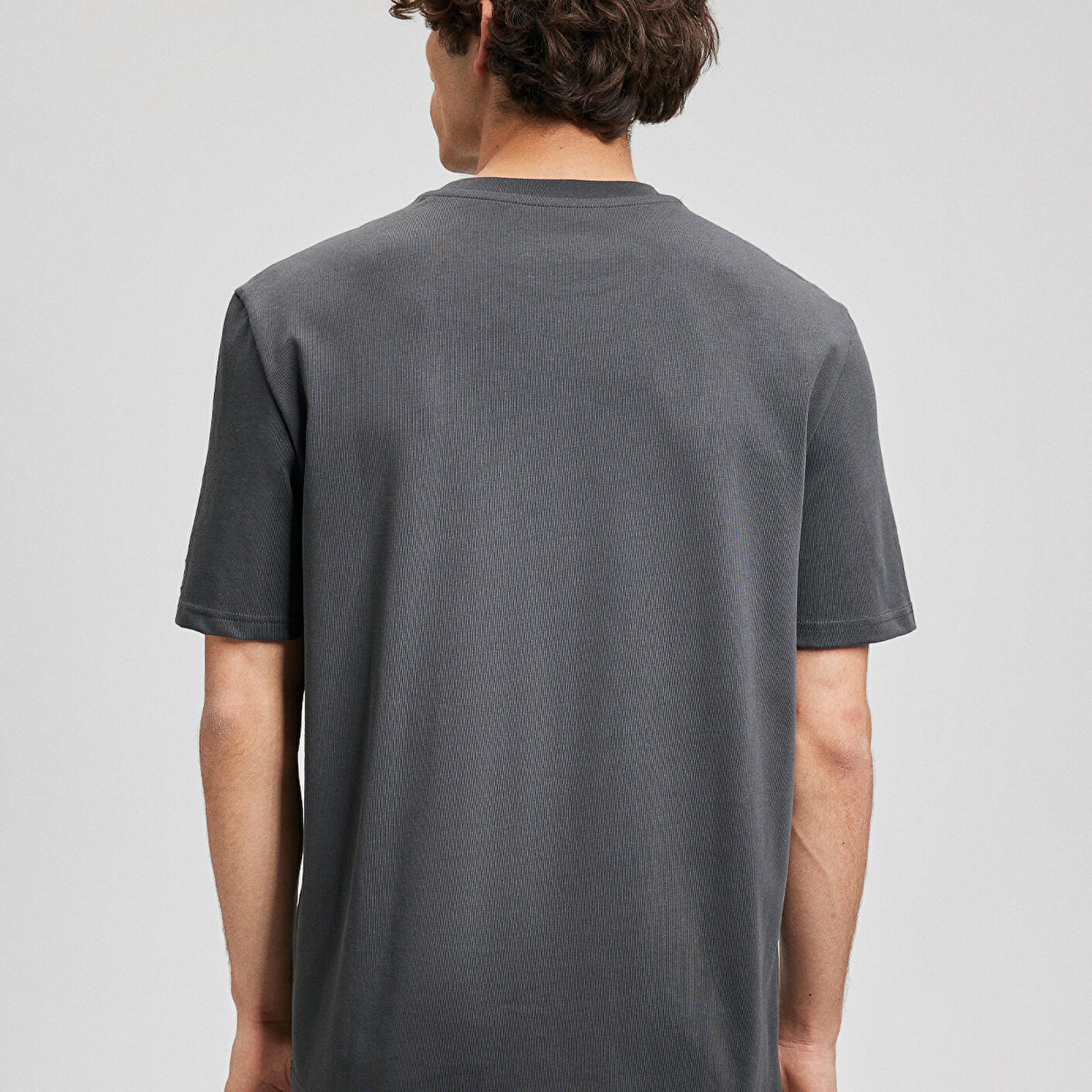 Mavi Logo Detay Kollu Gri Basic Tişört Loose Fit / Bol Rahat Kesim 0611924-70092