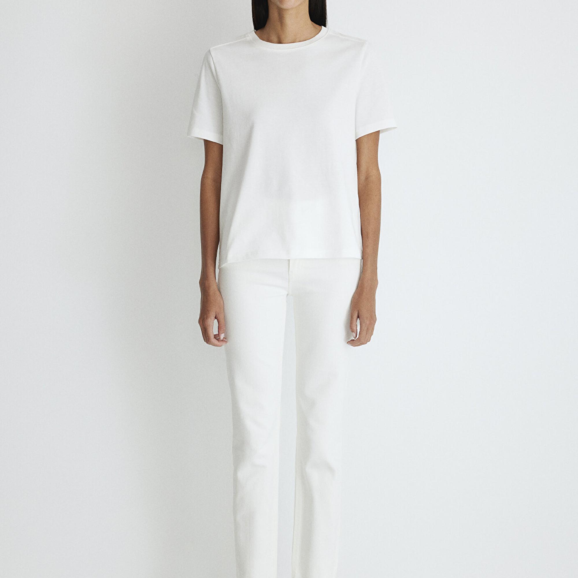 Mavi Bisiklet Yaka Beyaz Basic Tişört Regular Fit / Normal Kesim 1612699-620