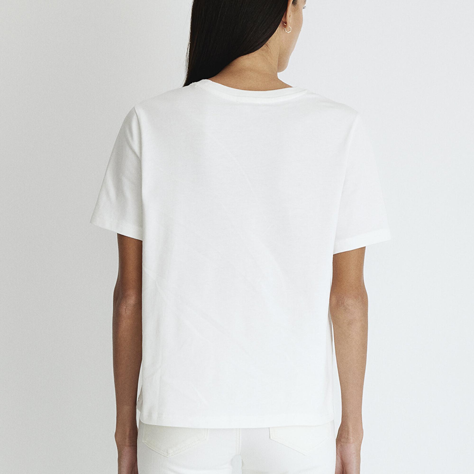 Mavi Bisiklet Yaka Beyaz Basic Tişört Regular Fit / Normal Kesim 1612699-620