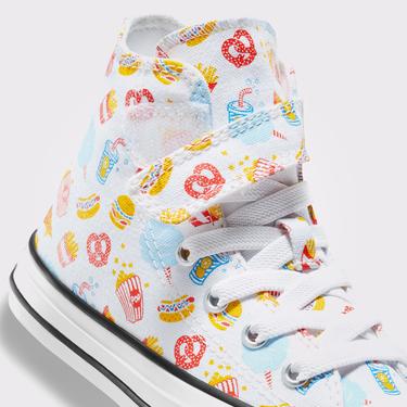  Converse Chuck Taylor All Star Çocuk Beyaz Sneaker