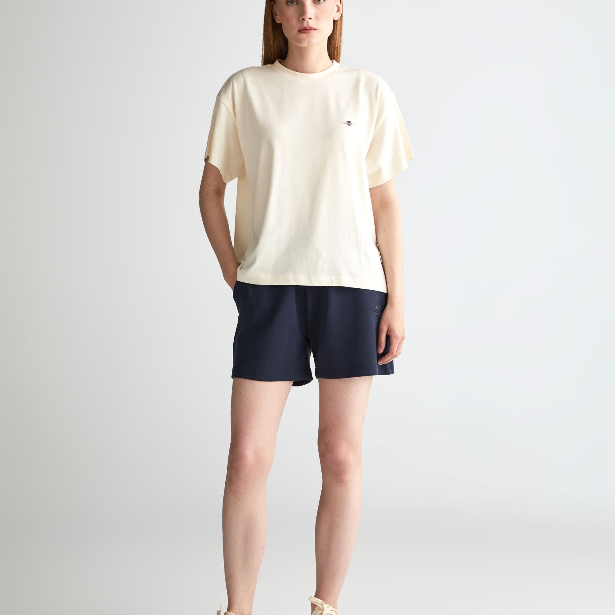 GANT Kadın Lacivert Regular Fit Şort