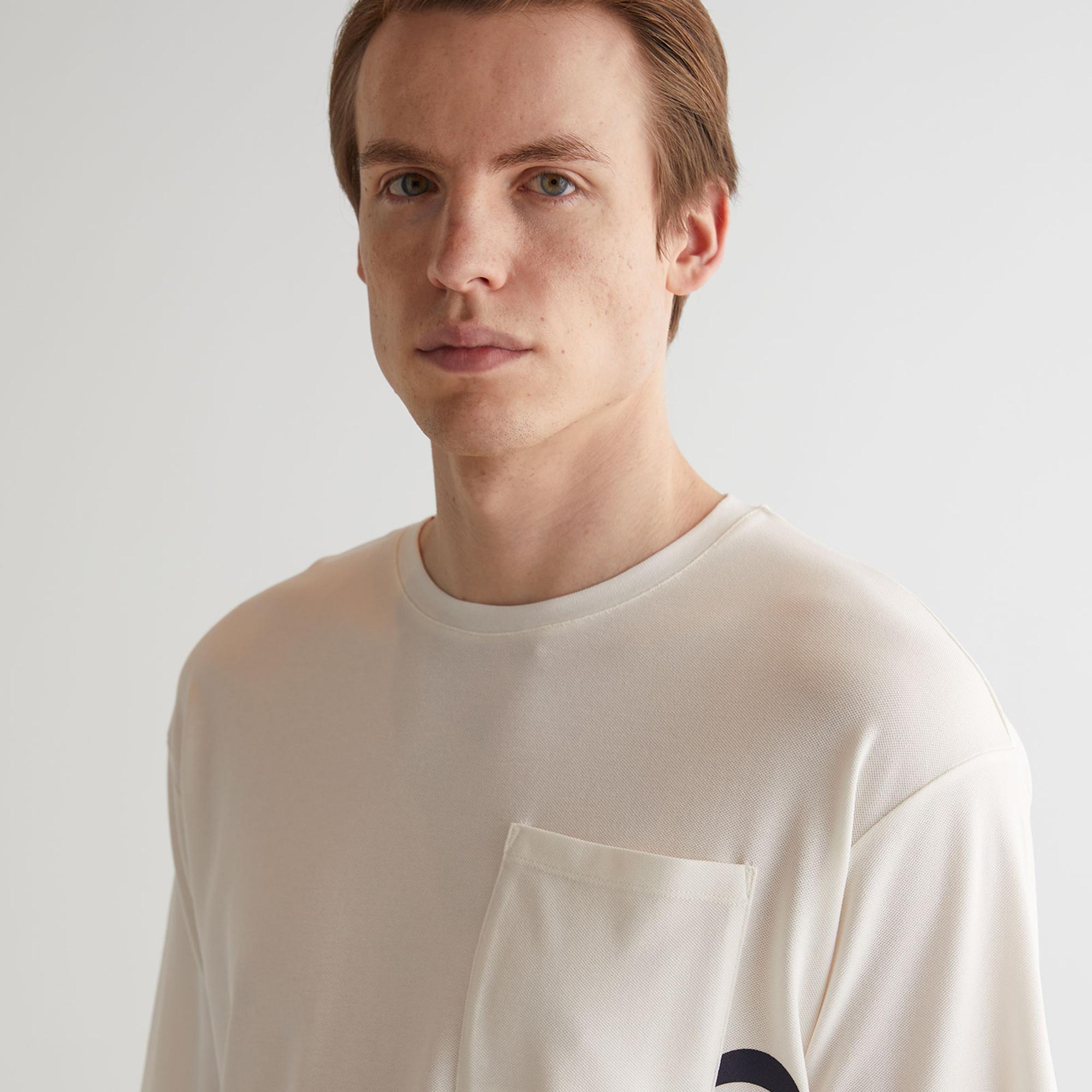 GANT Erkek Krem Regular Fit Bisiklet Yaka Logolu T-shirt