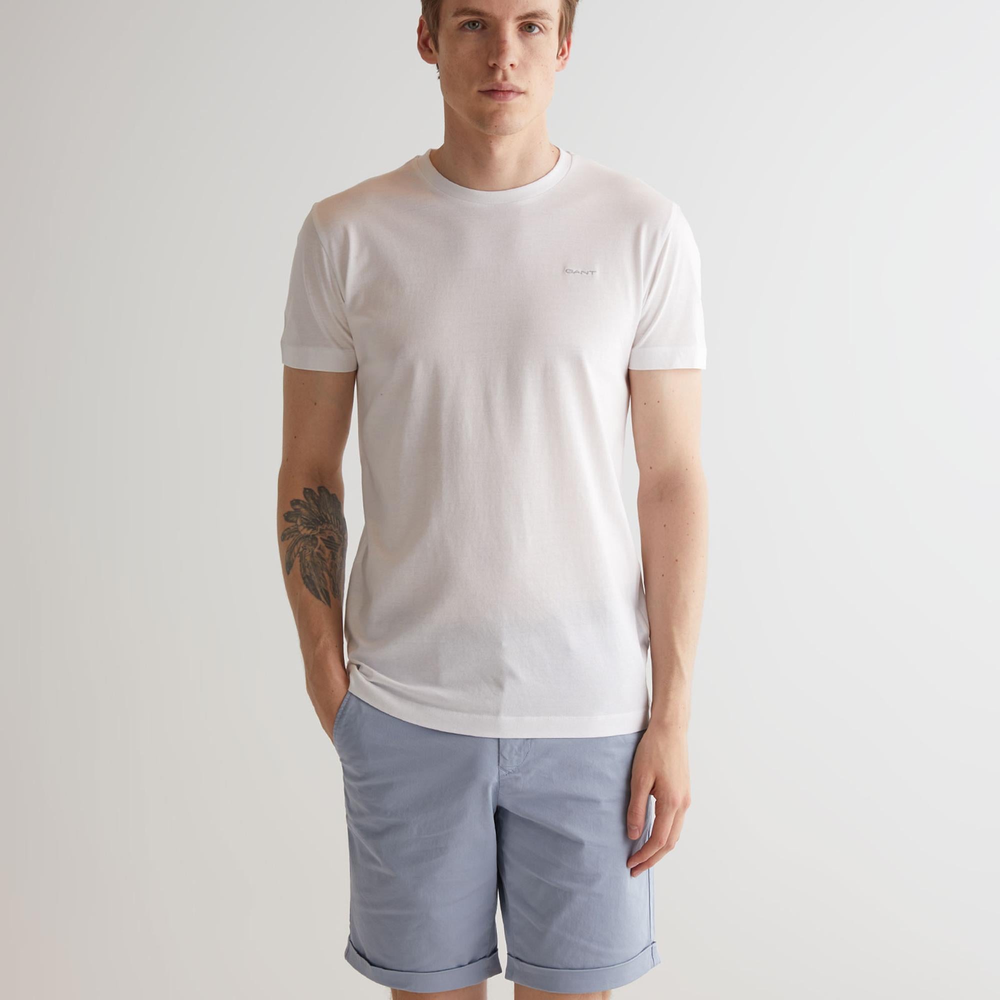 GANT Erkek Beyaz Slim Fit Bisiklet Yaka Logolu T-shirt