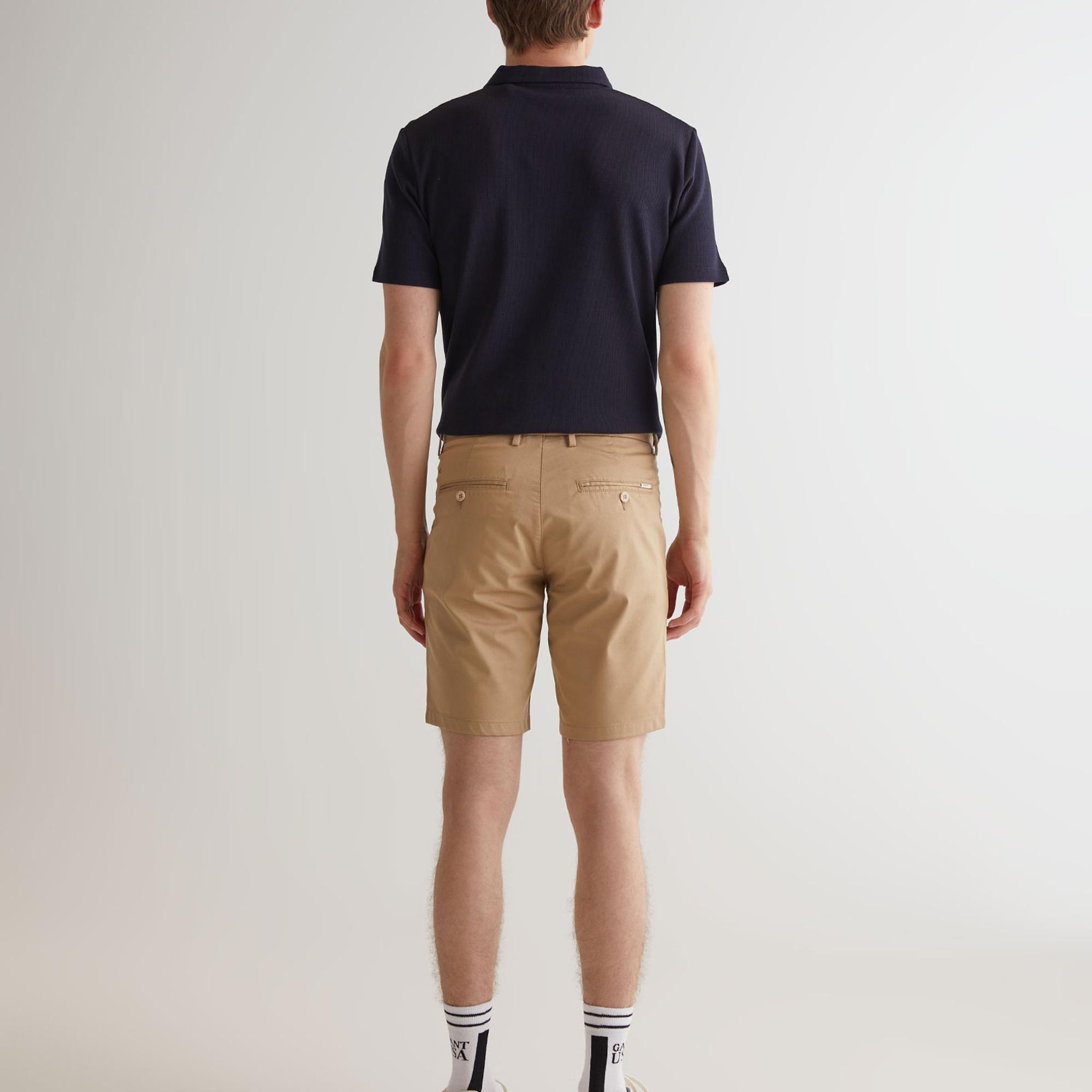 GANT Erkek Bej Slim Fit Şort