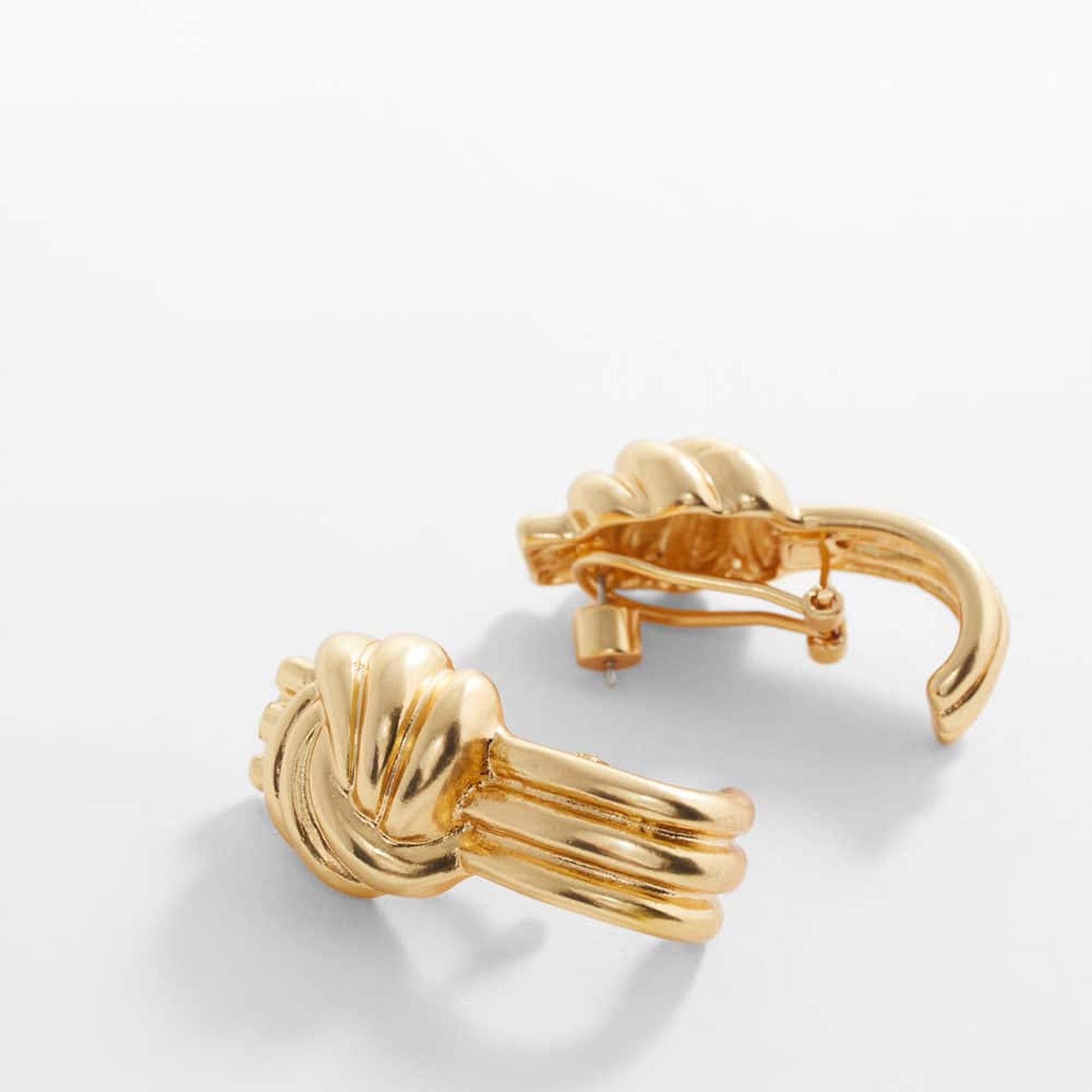 Mango Kadın İç Içe Tasarım Küpe Altın Sarısı