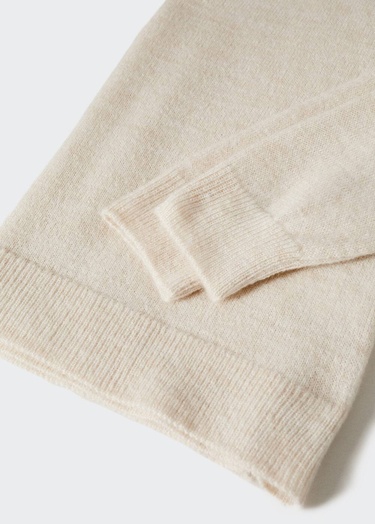  Mango Kadın V Yaka Triko Kazak Ekru