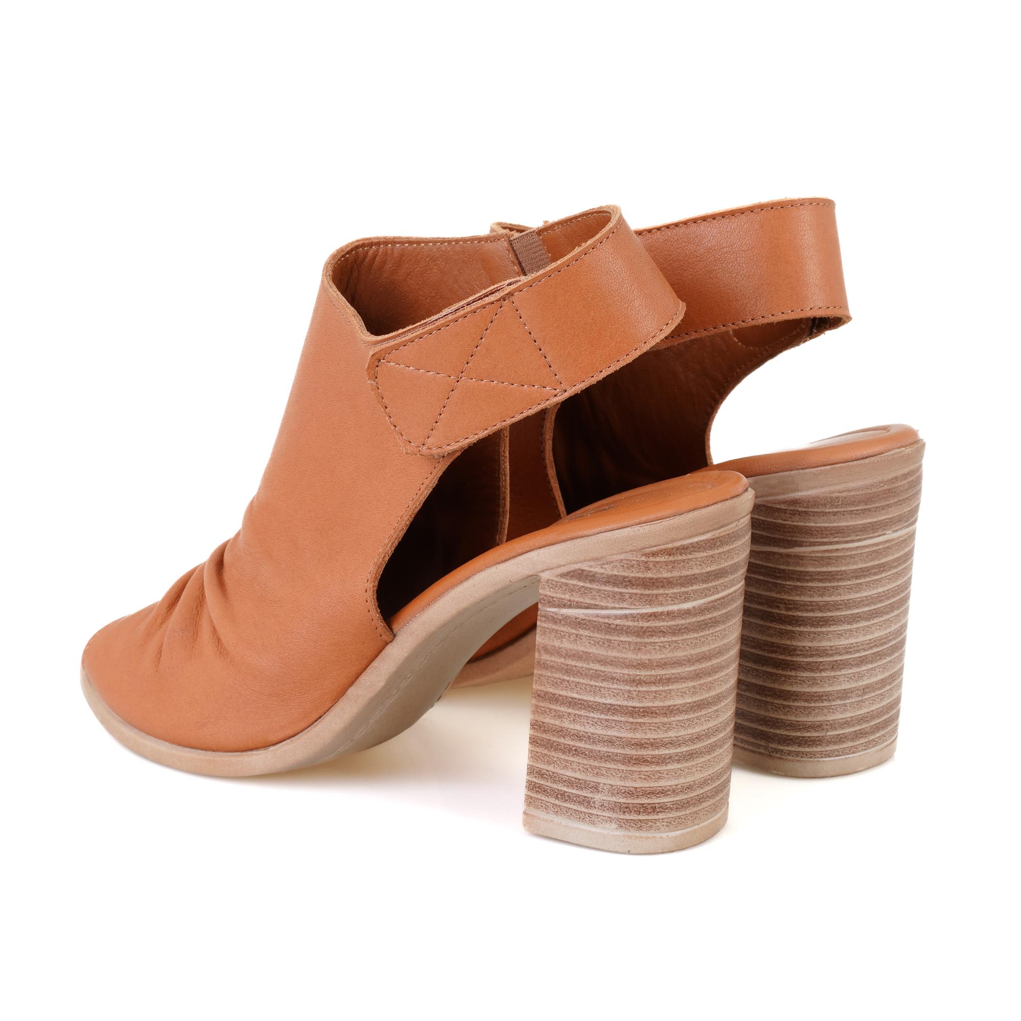 Kadın Taba Topuklu Deri Sandalet