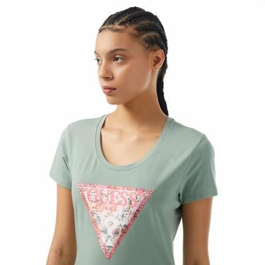  Guess Ss Rn Satin Triangle Kadın Yeşil T-Shirt