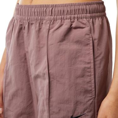  Nike Sportswear Everything Wovens Kadın Pembe Eşofman Altı