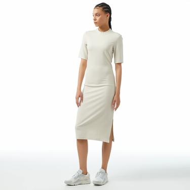  Nike Sportswear Essential Kadın Krem Rengi Elbise