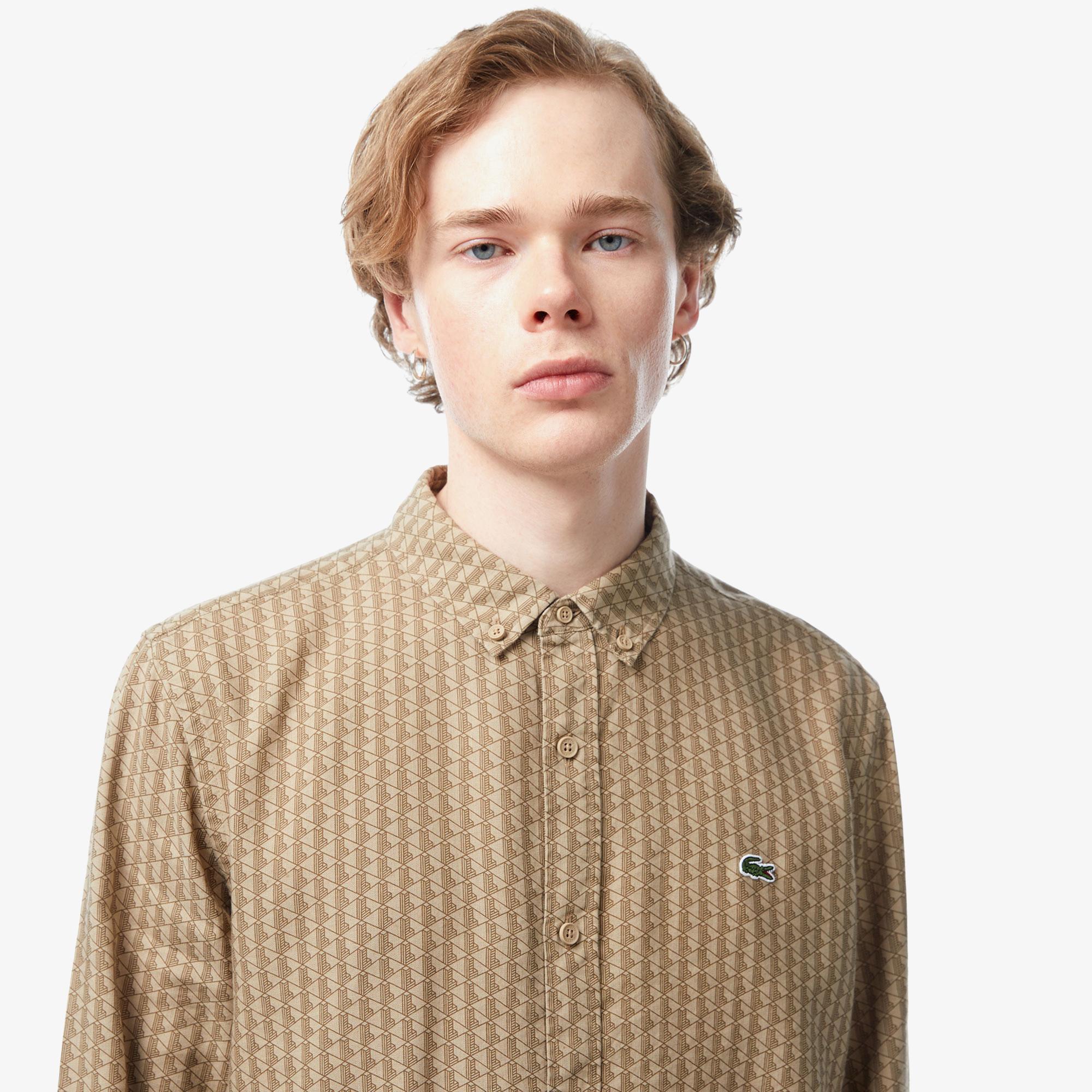 Erkek Regular Fit Düğmeli Yaka Monogram Bej Gömlek