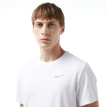  Nike Dri-Fit Miler Erkek Beyaz T-Shirt