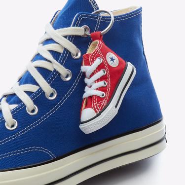  Converse Chuck Taylor Unisex Kırmızı Anahtarlık