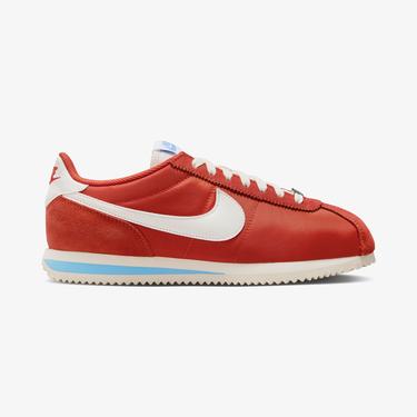  Nike Cortez Kadın Kırmızı Spor Ayakkabı