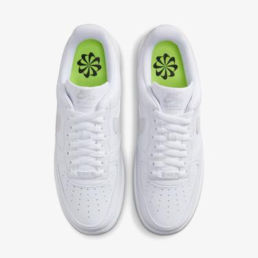  Nike Air Force 1 '07 SE Kadın Beyaz Spor Ayakkabı