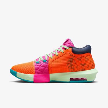  Nike LeBron Witness 8 Erkek Turuncu Spor Ayakkabı