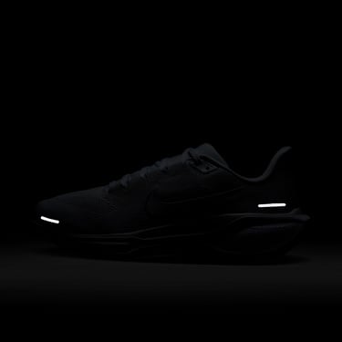  Nike Air Zoom Pegasus 41 Kadın Beyaz Koşu Ayakkabısı