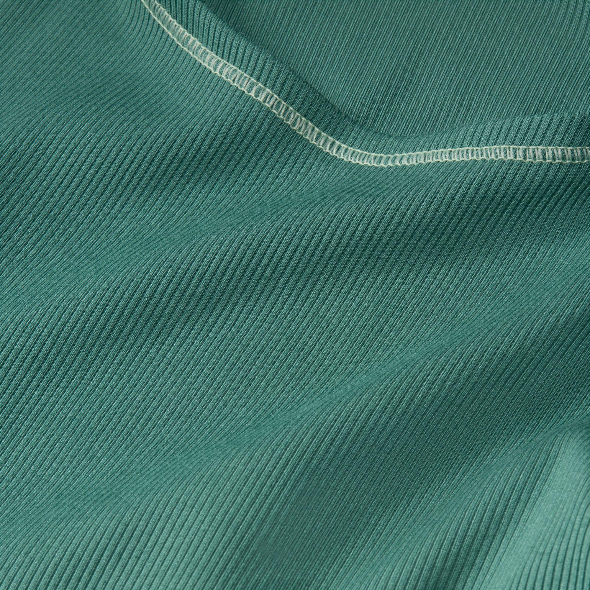 Nike One Fitted Kadın Yeşil Kolsuz T-Shirt