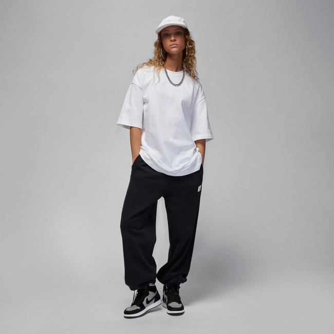  Jordan Essentials Oversize Kadın Beyaz T-Shirt
