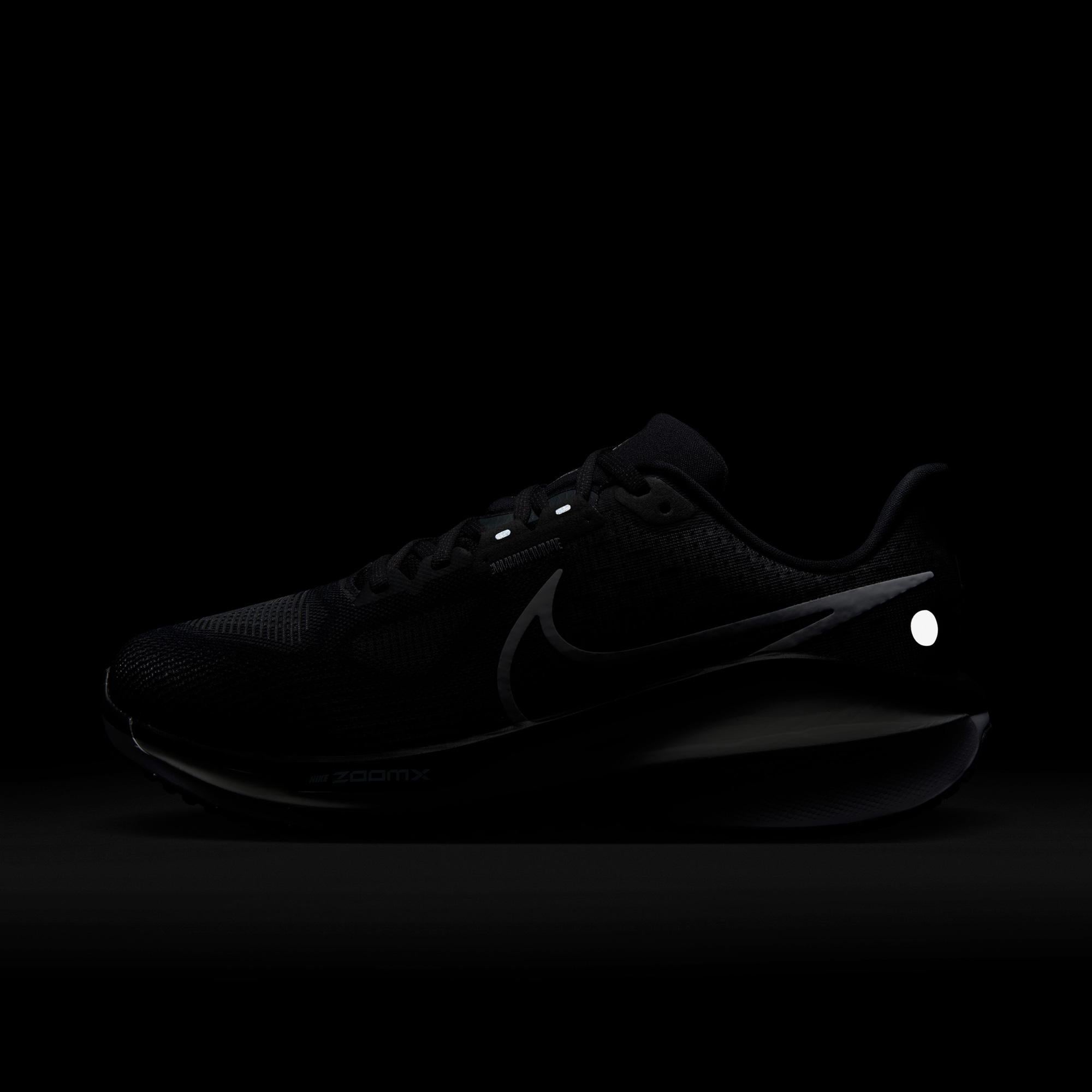 Nike Vomero 17 Erkek Siyah Spor Ayakkabı