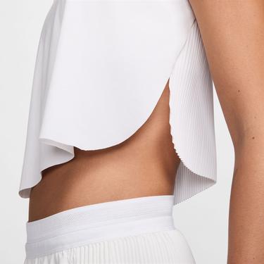  Nike AeroSwift Dri-Fit Adventure Kadın Beyaz Crop T-Shirt