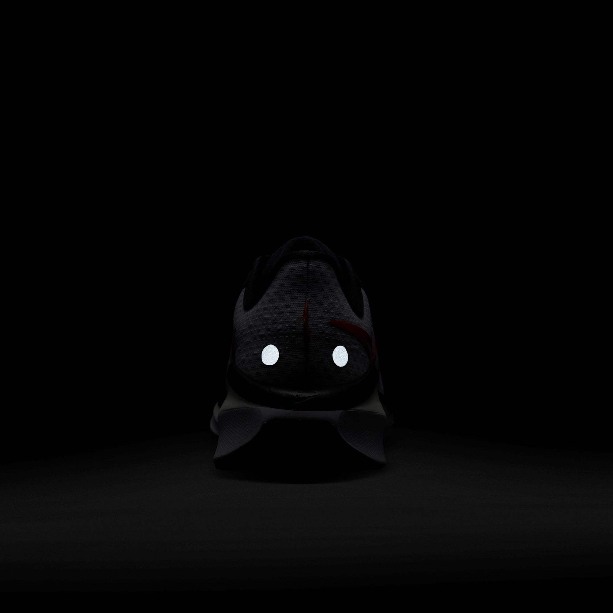 Nike Vomero 17 Erkek Beyaz Spor Ayakkabı