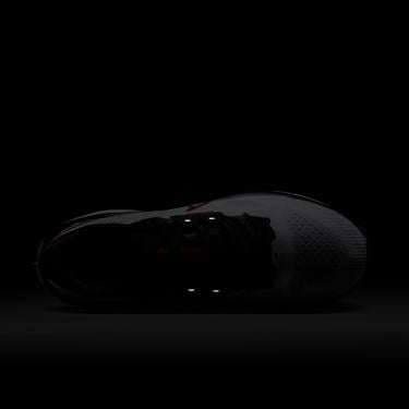  Nike Vomero 17 Erkek Beyaz Spor Ayakkabı