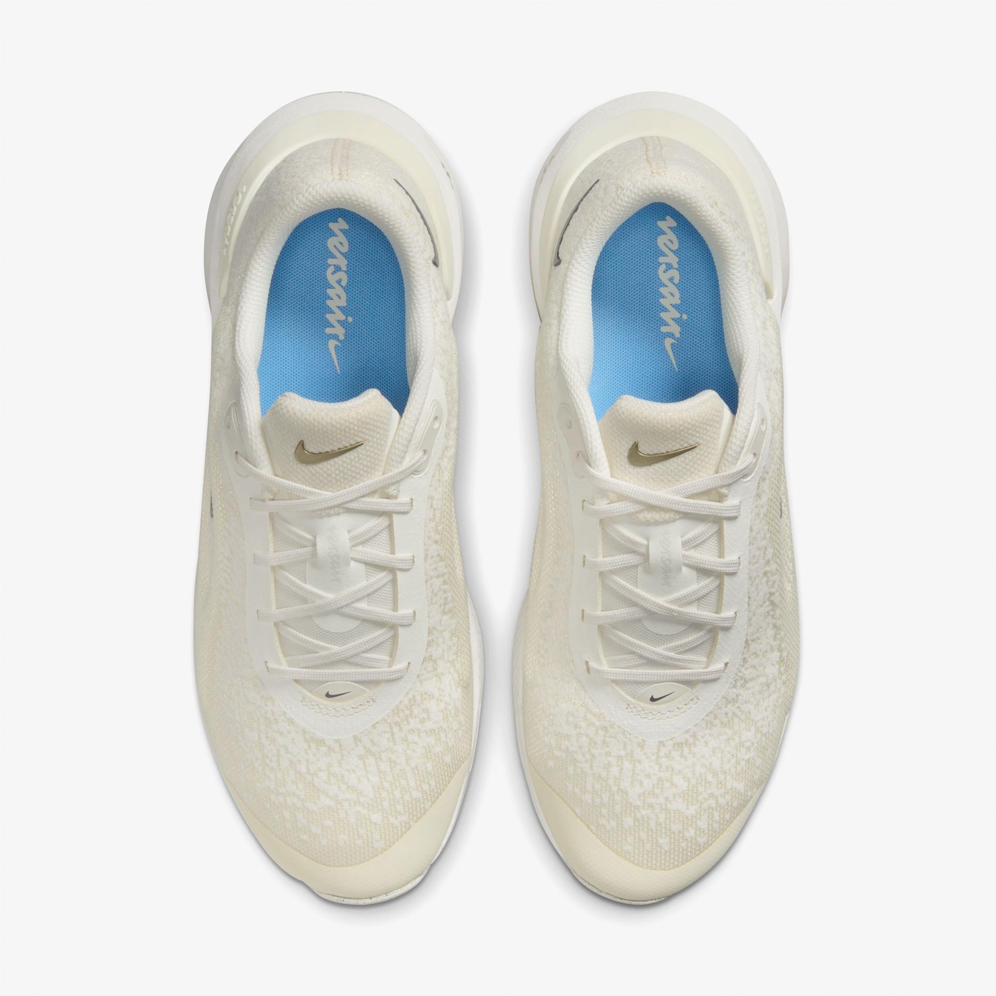 Nike Versair Kadın Beyaz Spor Ayakkabı