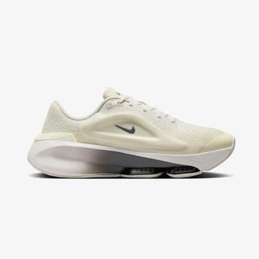  Nike Versair Kadın Beyaz Spor Ayakkabı