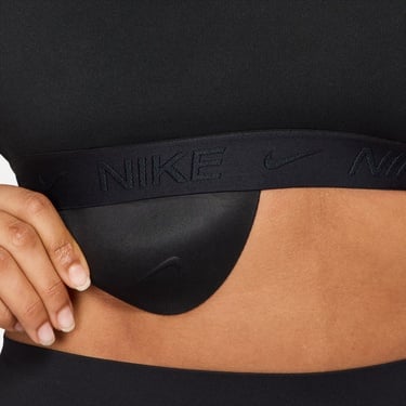  Nike Dri-Fit Indy Hafif Destekli Kadın Siyah Bra